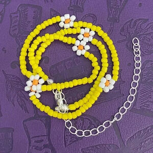 Handmade Yellow Flower Daisy Seed Bead Choker Necklace